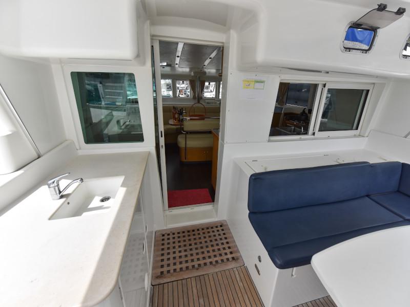 Book yachts online - catamaran - Lagoon 440 - Mystikal - rent