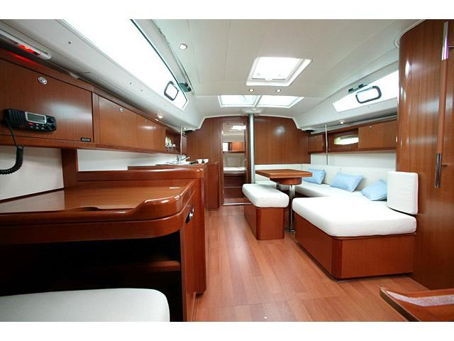 Book yachts online - sailboat - Oceanis 40 - Peppina - rent