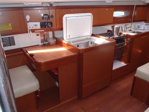 Book yachts online - sailboat - Oceanis 40 - Peppina - rent