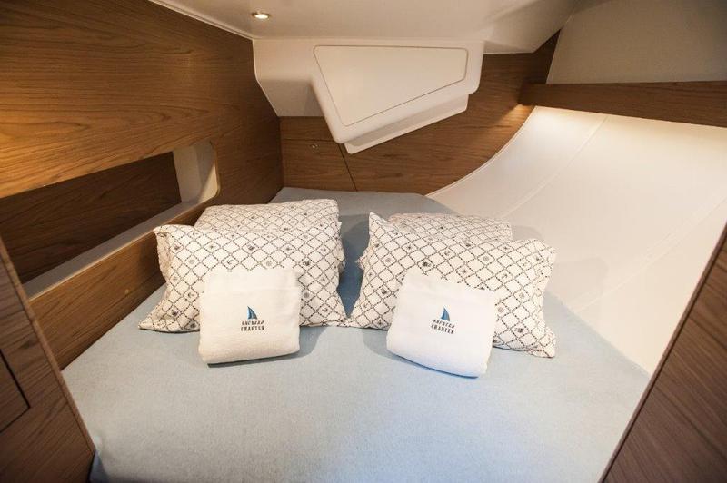 Book yachts online - sailboat - Elan Impression 50 - Sea Duce - rent