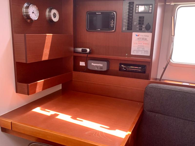 Book yachts online - sailboat - Hanse 445 - PHAZAN - rent