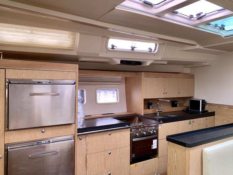 Book yachts online - sailboat - Hanse 575 - BOLSHOY - rent