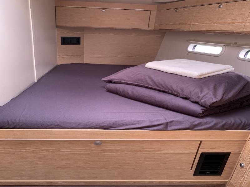 Book yachts online - sailboat - Hanse 575 - BOLSHOY - rent