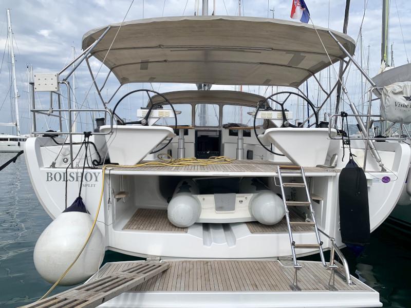 Book yachts online - sailboat - Hanse 575 - BOLSHOY - rent