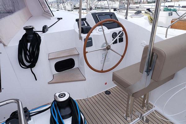 Book yachts online - catamaran - Nautitech Open 40 - BLUE POINT - rent