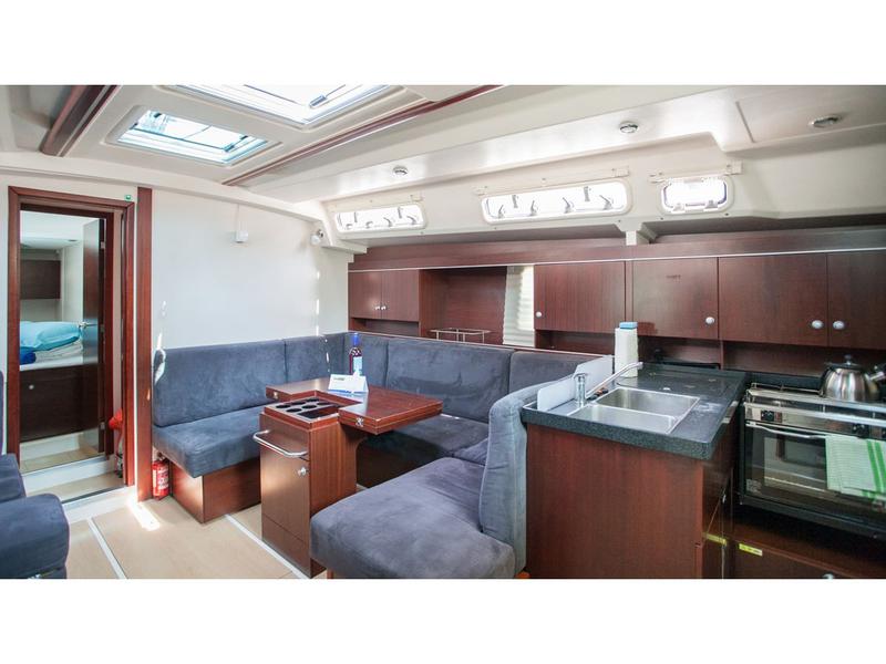 Book yachts online - sailboat - Hanse 445 - Nerej - rent