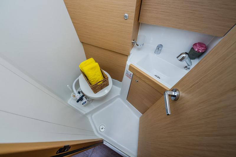 Book yachts online - sailboat - Oceanis 38.1 - Obsession - rent