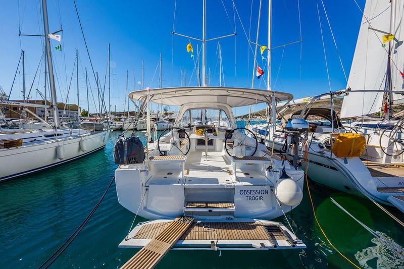 Book yachts online - sailboat - Oceanis 38.1 - Obsession - rent