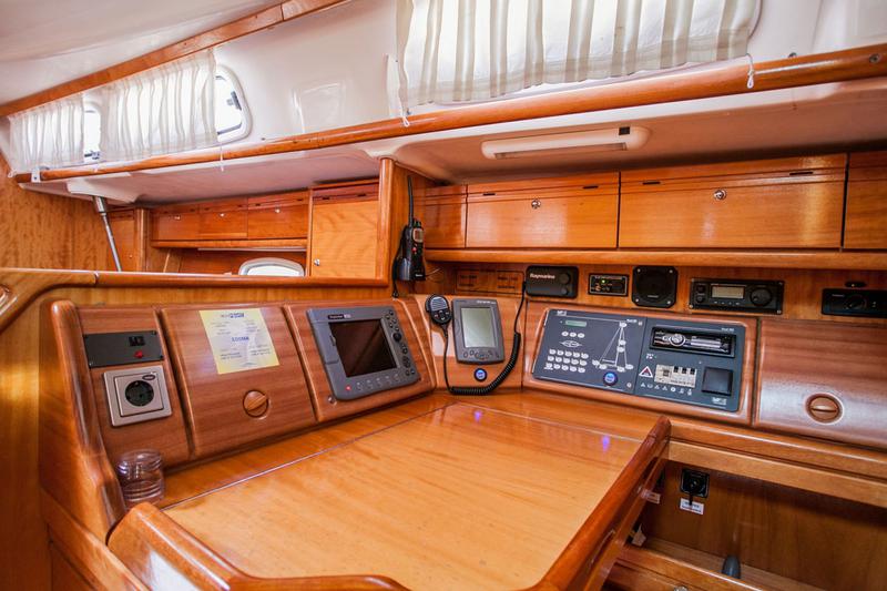 Book yachts online - sailboat - Bavaria 46 Cruiser - Cosma - rent