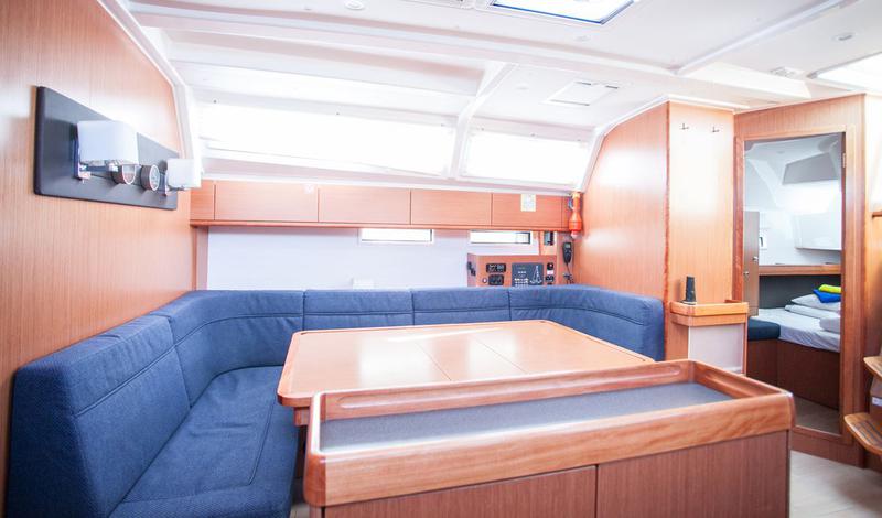 Book yachts online - sailboat - Bavaria Cruiser 46 - Set Point - rent