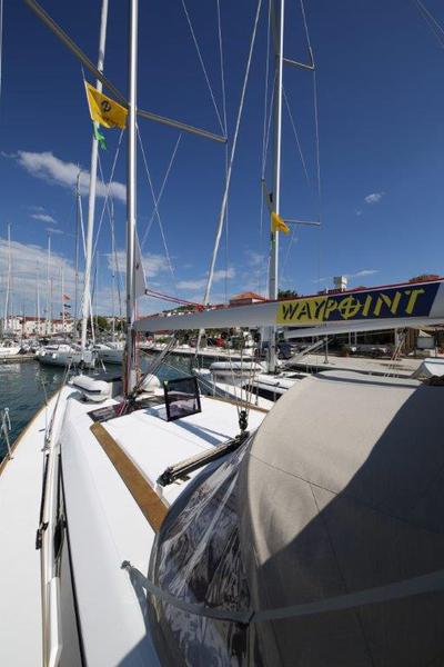 Book yachts online - sailboat - Dufour 412 Grand large - Matul - rent