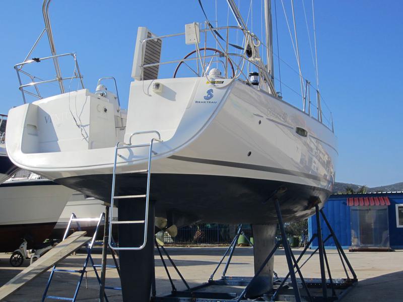 Book yachts online - sailboat - Oceanis 40 - Ventura - rent
