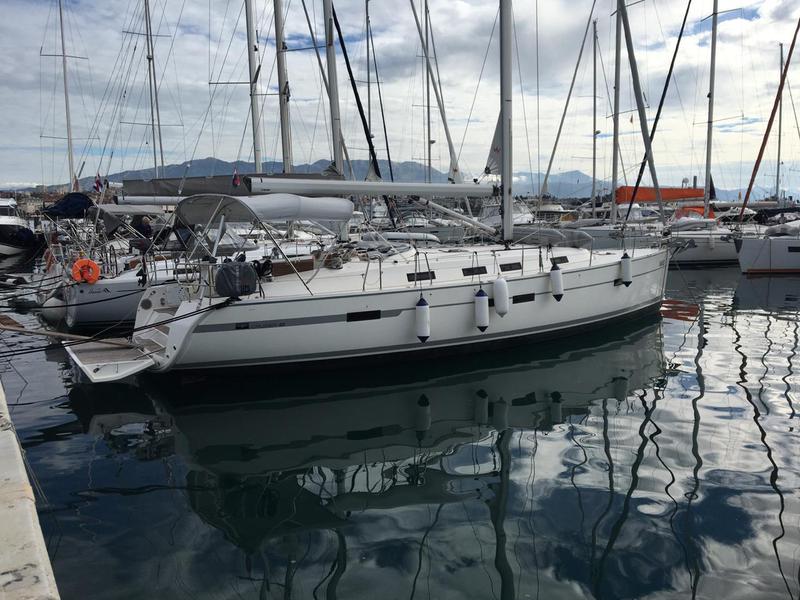 Book yachts online - sailboat - Bavaria Cruiser 45 OW. - Takeo - rent