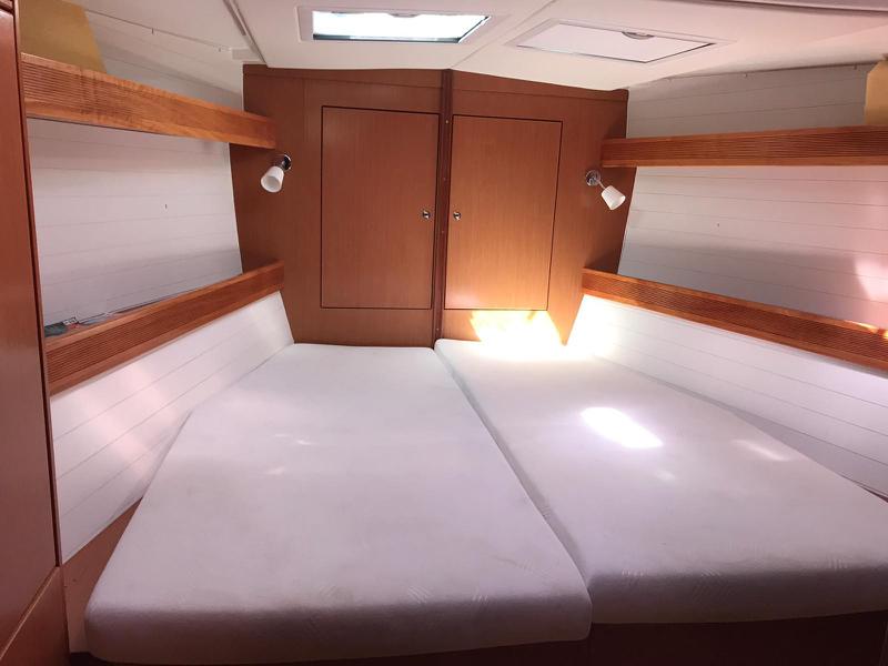 Book yachts online - sailboat - Bavaria Cruiser 45 OW. - Takeo - rent
