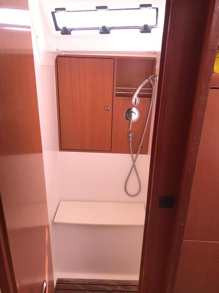 Book yachts online - sailboat - Bavaria Cruiser 45 OW. - Takeo - rent