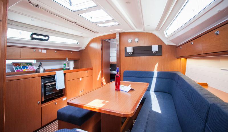 Book yachts online - sailboat - Bavaria Cruiser 41 - Ružica - rent