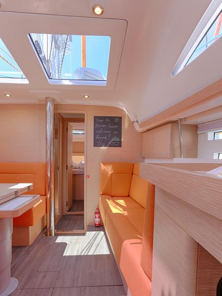 Book yachts online - sailboat - Elan 45 Impression - FROZEN - rent