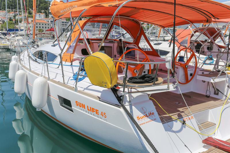 Book yachts online - sailboat - Elan 45 Impression - STAR - rent
