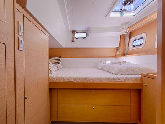 Book yachts online - catamaran - LAGOON 39 - DIRIDONDA - rent