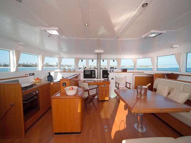 Book yachts online - catamaran - Lagoon 500 - ITALYCAT  - rent
