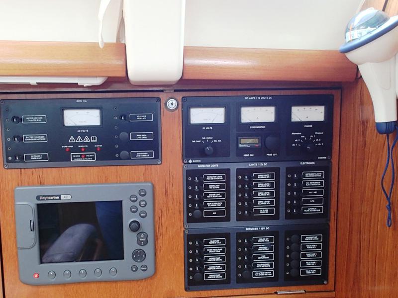 Book yachts online - sailboat - Sun Odyssey 45 - Big Blue - rent