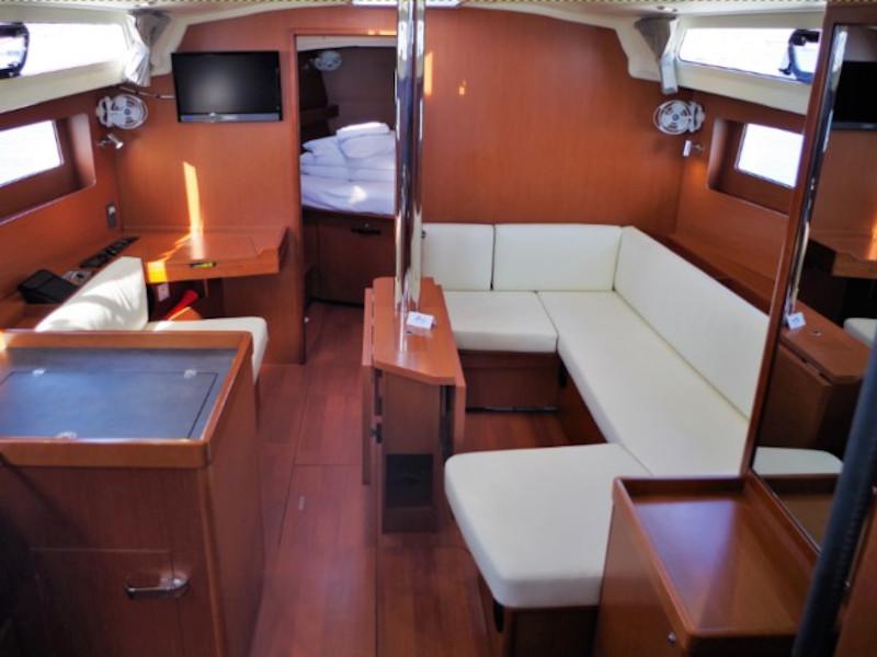 Book yachts online - sailboat - Oceanis 41.1 - 4Play - rent