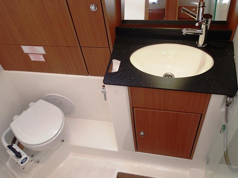Book yachts online - sailboat - Bavaria 40 Cruiser. - Mojito - rent