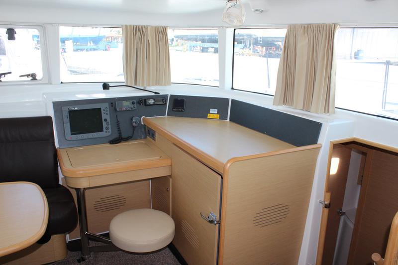 Book yachts online - catamaran - Lagoon 440 - Igris II - rent