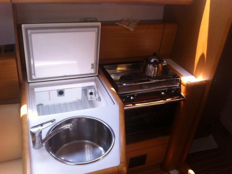 Book yachts online - sailboat - Sun Odyssey 33i - Chiquita - rent