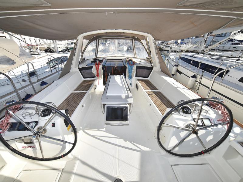 Book yachts online - sailboat - Oceanis 41 - Hope  - rent