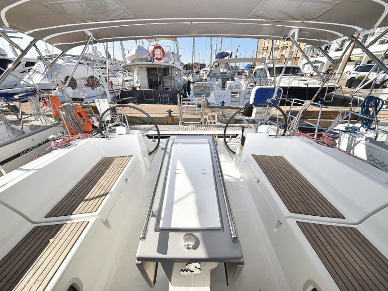 Book yachts online - sailboat - Oceanis 41 - Hope  - rent