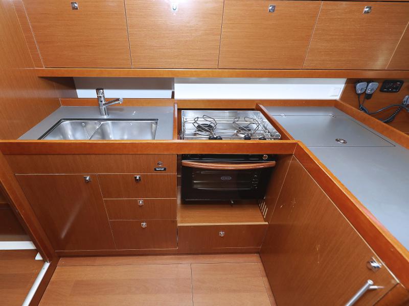 Book yachts online - sailboat - Oceanis 41 - Hope  - rent
