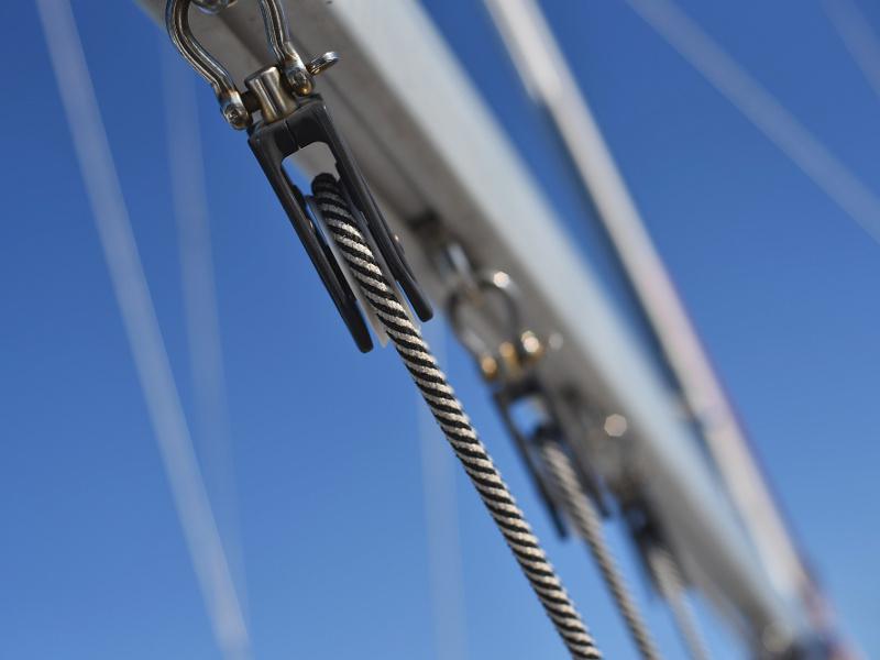 Book yachts online - sailboat - Bavaria 44 - Tummy fish - rent