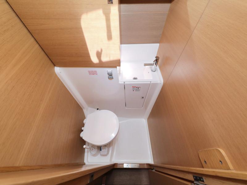 Book yachts online - sailboat - Dufour 560 - Anatoli - rent
