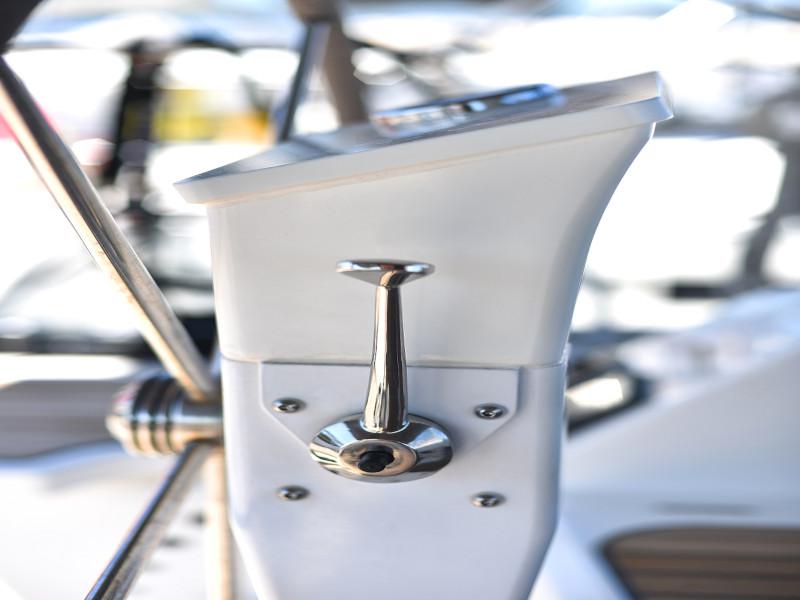 Book yachts online - sailboat - Bavaria Cruiser 46 - Jameson II - rent
