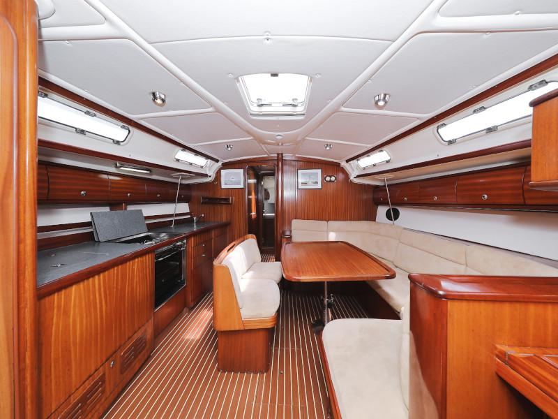 Book yachts online - sailboat - Bavaria 44 - O LA LA  - rent