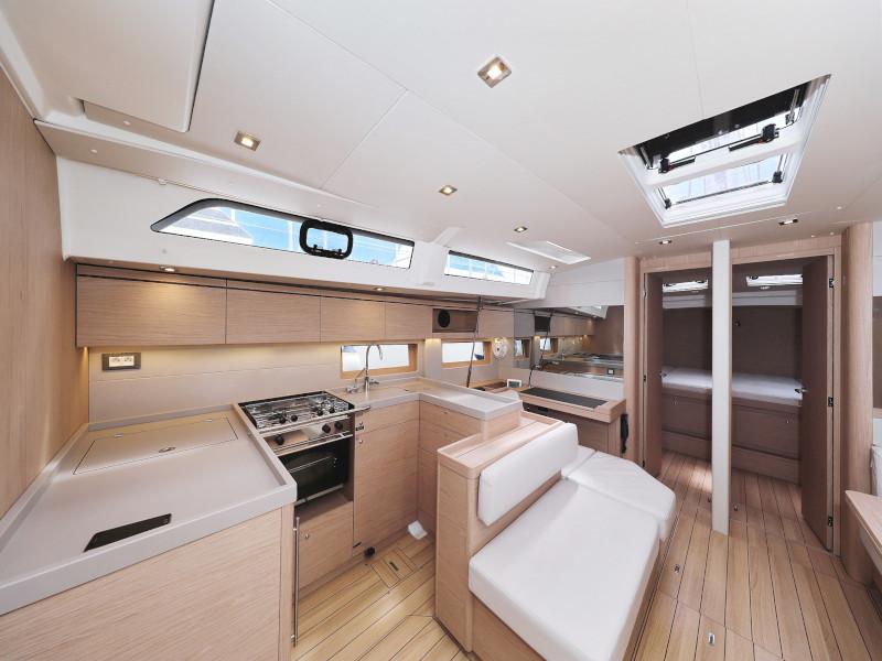 Book yachts online - sailboat - Oceanis 51.1 - ZEPHYR B  - rent