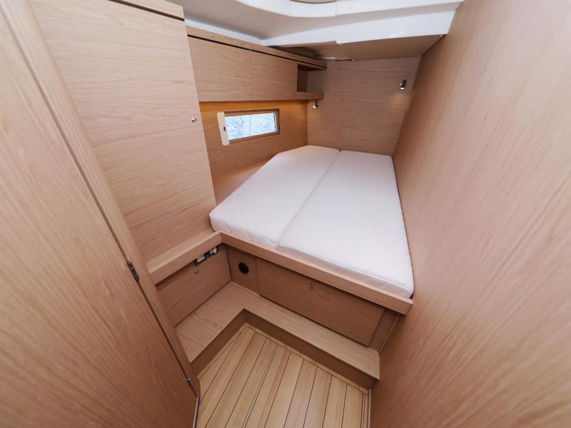 Book yachts online - sailboat - Oceanis 51.1 - ZEPHYR B  - rent