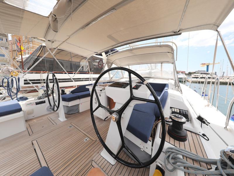 Book yachts online - sailboat - Oceanis 51.1 - ZEPHYR B  - rent