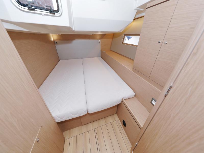 Book yachts online - sailboat - Oceanis 51.1 - ZEPHYR B  - rent