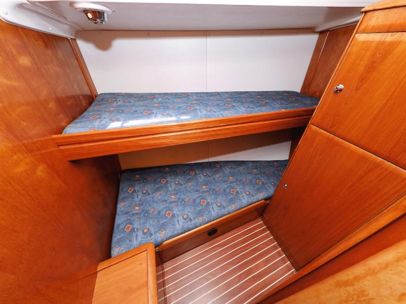 Book yachts online - sailboat - Bavaria 46 Cruiser - Espada - rent