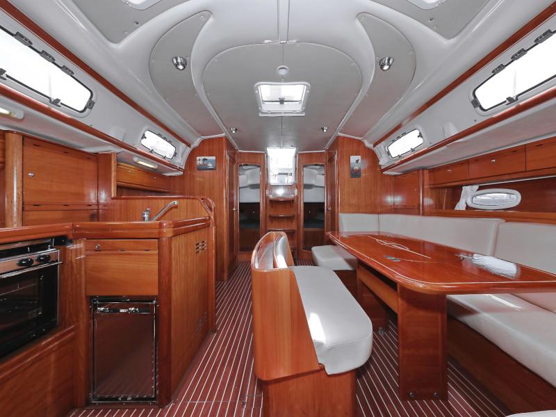 Book yachts online - sailboat - Bavaria 50 Cruiser - Fortunal - rent