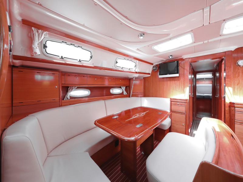 Book yachts online - sailboat - Bavaria 50 Cruiser - Fortunal - rent