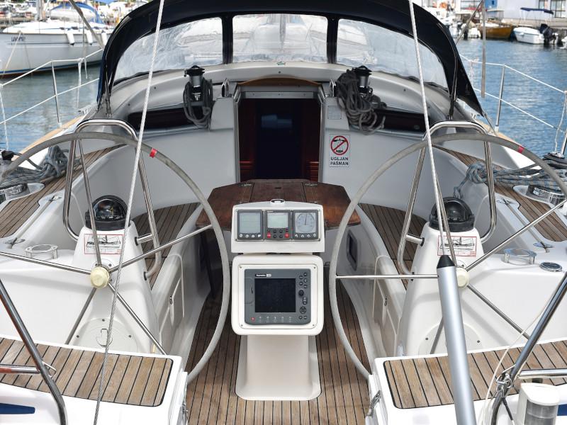 Book yachts online - sailboat - Bavaria 50 Cruiser - Fortunal - rent