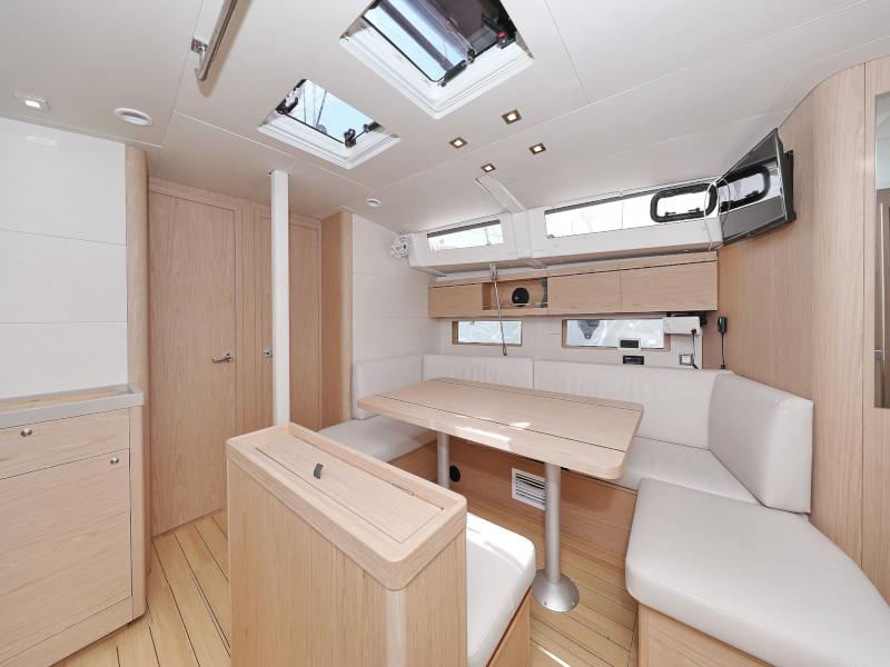 Book yachts online - sailboat - Oceanis 46.1 - MR.WHITE  - rent