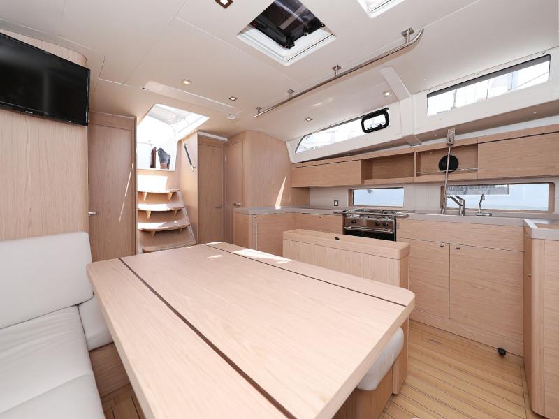 Book yachts online - sailboat - Oceanis 46.1 - MR.WHITE  - rent