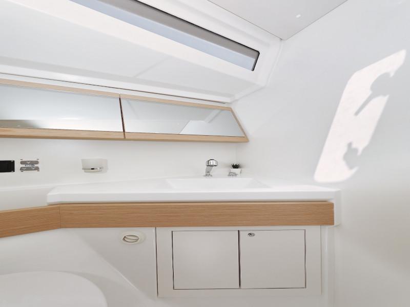 Book yachts online - sailboat - Oceanis 46.1 - MR.WHITE  - rent