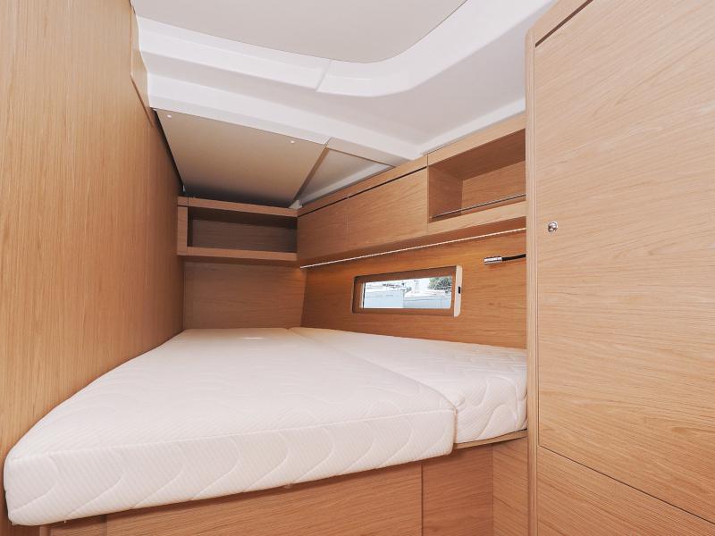 Book yachts online - sailboat - Oceanis 46.1 - MR.WHITE  - rent