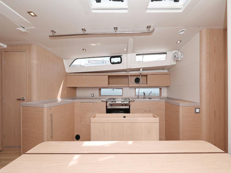 Book yachts online - sailboat - Oceanis 46.1 - MR.WHITE  - rent