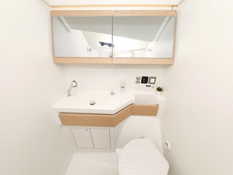 Book yachts online - sailboat - Oceanis 46.1 - MR.WHITE  - rent